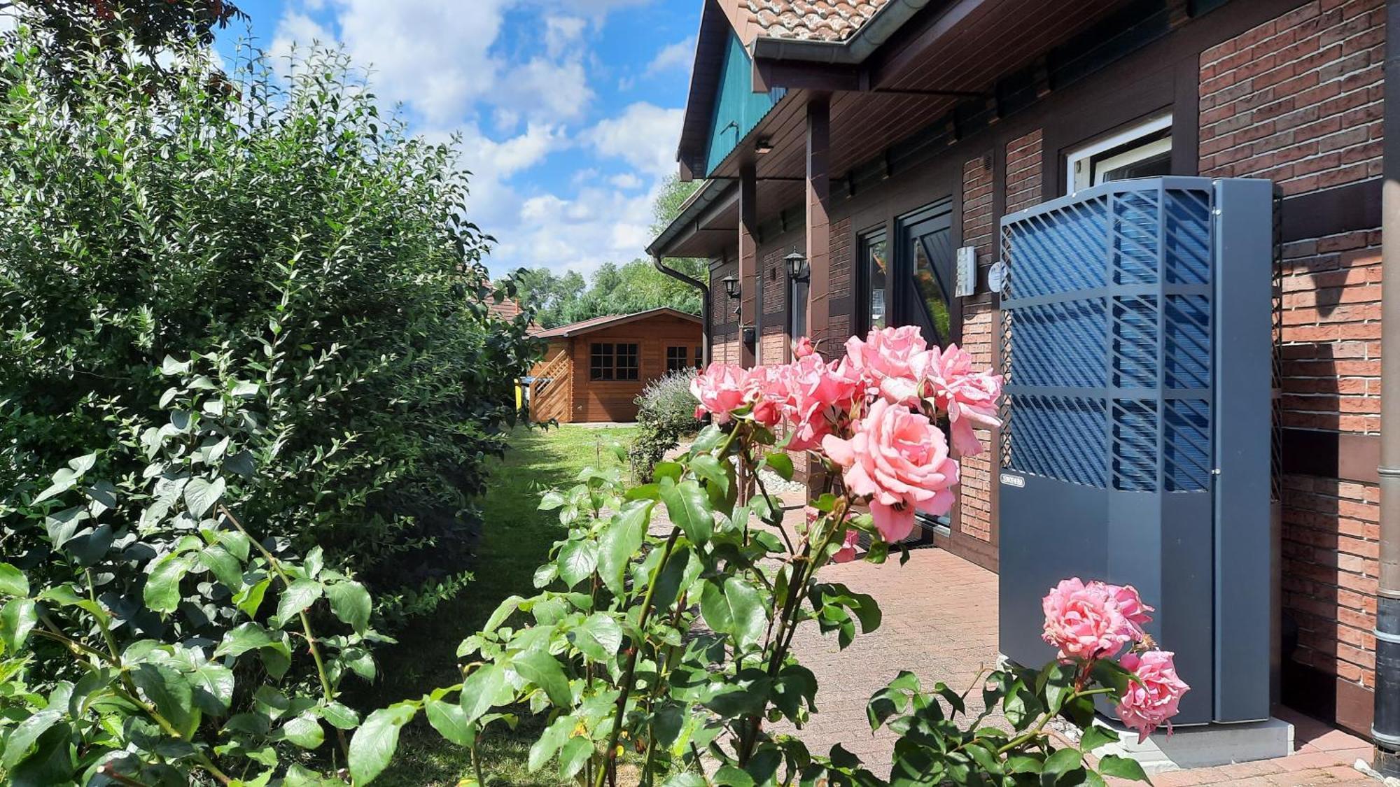 Ferienhaus Sasse Ferienwohnungen Mit Garten & Grill Molschow Exterior foto